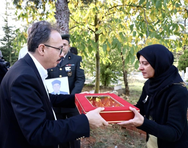 Kıbrıs Gazisi Eren, son yolculuğuna uğurlandı