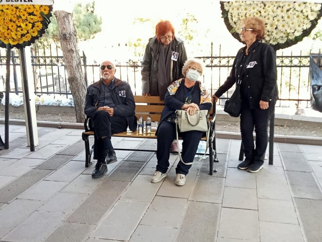'İstek Şarkı' cinayetine kurban giden müzisyen son yolculuğuna uğurlandı