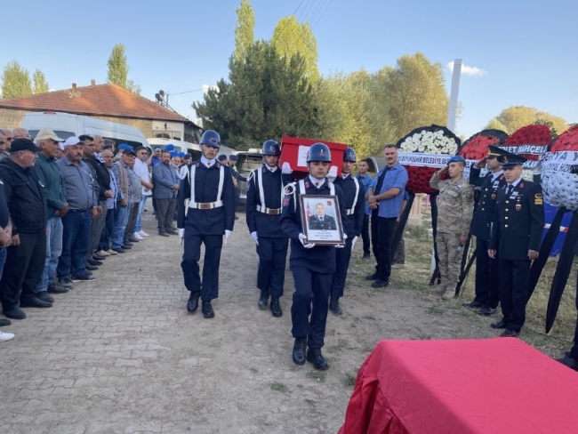 Kayserili şehit son yolculuğuna uğurlandı