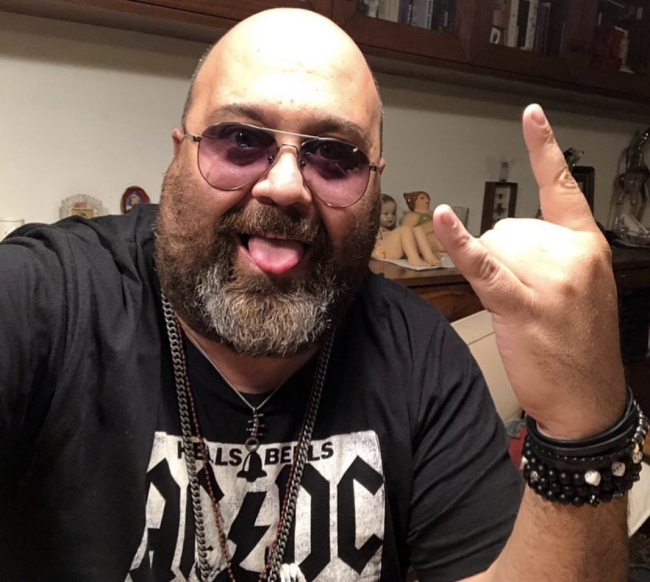 Somer Şef'in sözleri dehşete düşürdü: Defalarca şiddete uğradım!