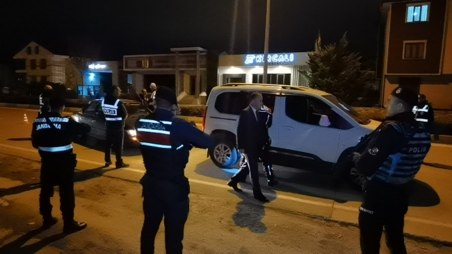 Bursa'da 200 polis ve jandarma ile asayiş uygulaması yapıldı