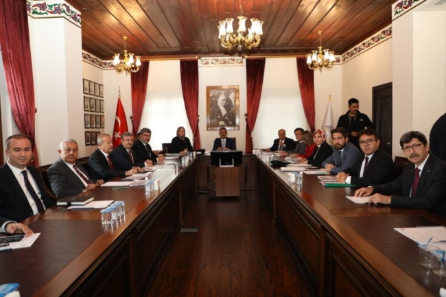 Bakan Özer: “Emine Erdoğan hanımefendi himayesinde yeni bir proje başlattık”