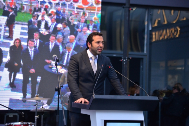 Bursa'nın en yeni plazasında görkemli açılış