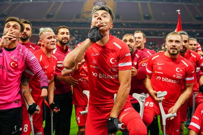 Ampute Futbol Dünya Kupası şampiyonu Türkiye!