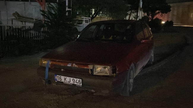 Alkollü sürücü pes dedirtti: Araçta dişlerini aradı