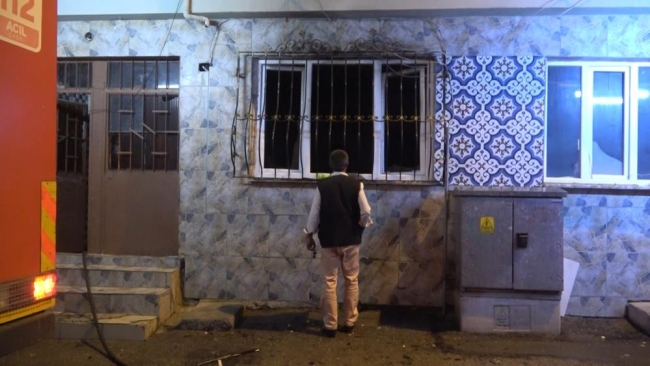 Bursa'da evini yaktı: Ailesi sinir krizi geçirdi