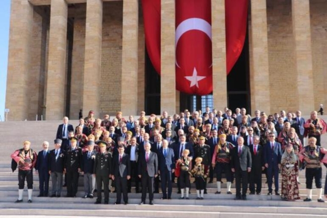 Ankara'nın başkent ilan edilişinin 99'uncu yılı kutlandı