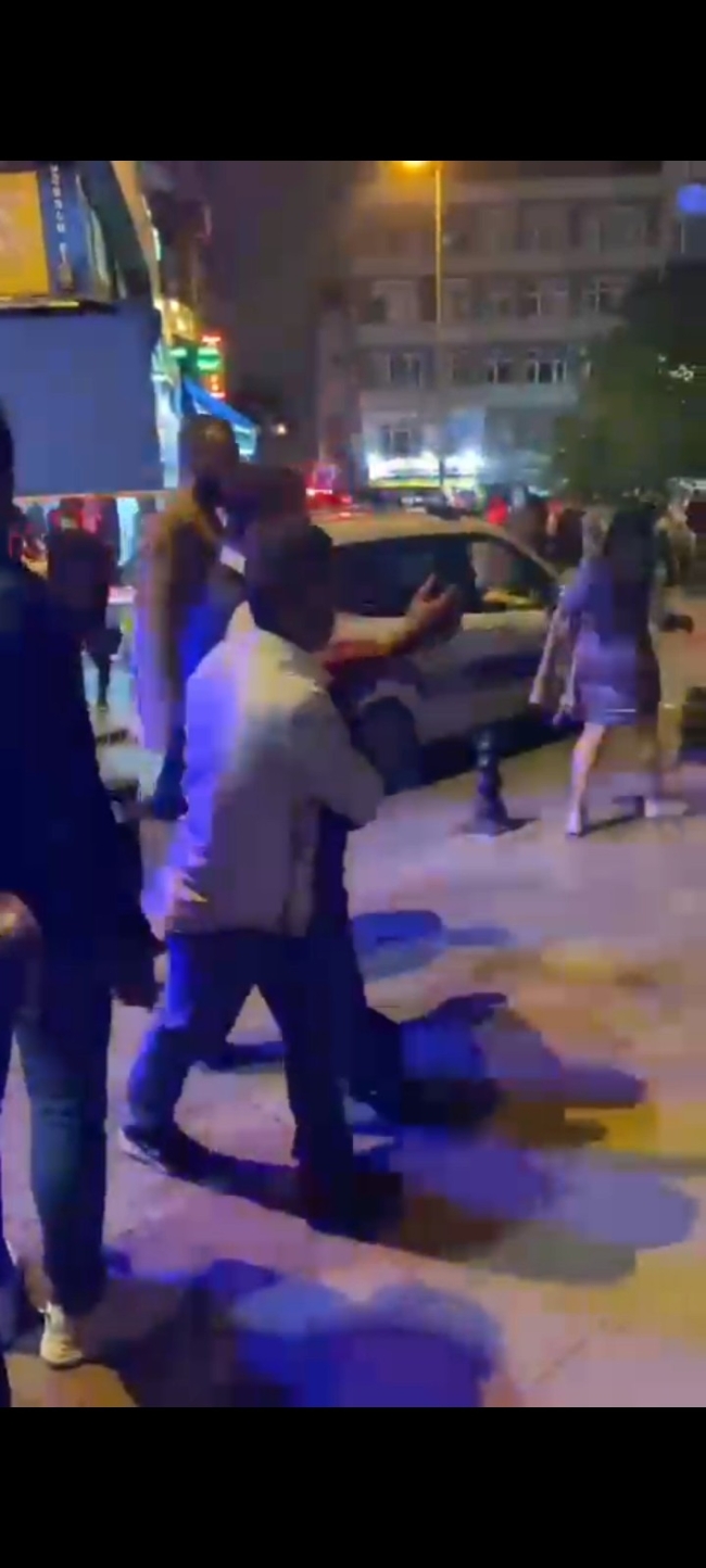 Doğum günü kutlaması kana bulandı
