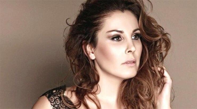 Yener, botoks yaptırarak mutlu olduğunu açıkladı