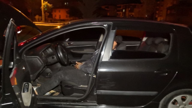 Alkollü sürücü polise ağladı