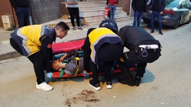Bursa'da kanlar içinde bulundu