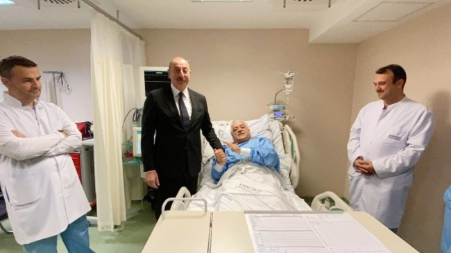 Binali Yıldırım ve Şamil Ayrım ambulans uçakla İstanbul'a getirildi