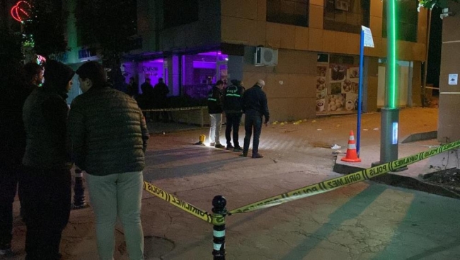 Muhtar, babasını vuran şahsı katletti