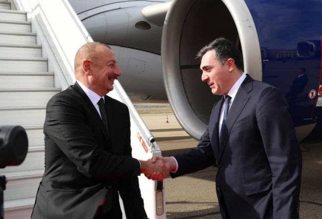 Aliyev, Gürcistan Başbakanı Garibaşvili ile görüştü