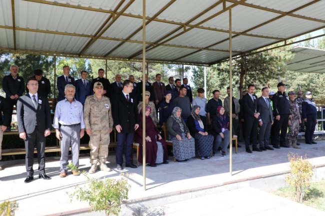 Kazara kendini vuran uzman çavuşa acı veda