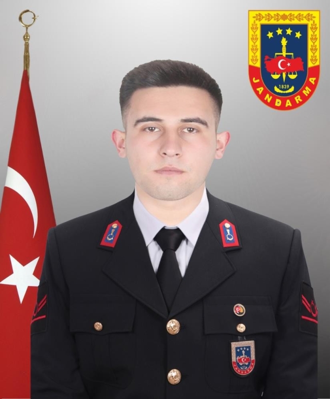 Kazara kendini vuran uzman çavuşa acı veda