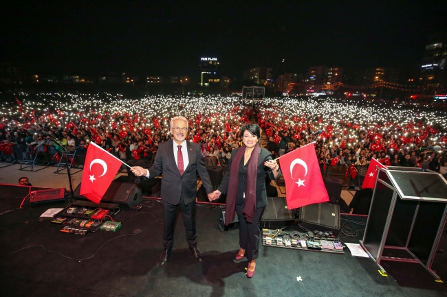 Bursalılar bayramın sevincini doyasıya yaşadı