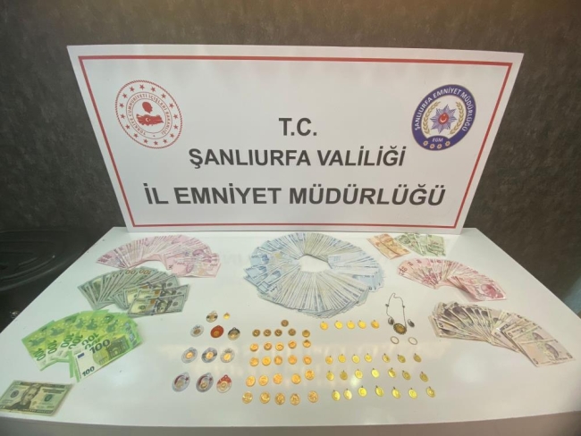 Polisin dikkati ortaya çıkarttı: Milyonluk dolandırıcılık