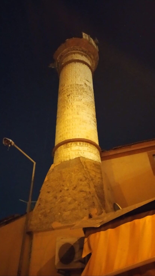 İzmir'de korkutan deprem