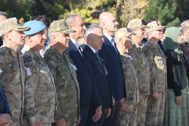 Pençe-Şimşek şehitleri son yolculuğuna uğurlandı