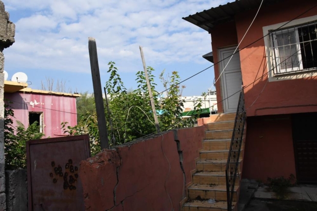 Mahalleliyi kızdıran olay: 'Gizemli ev' harabeye döndü