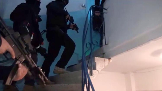 Taksim'de bombayı bırakan kadın terörist kıskıvrak yakalandı!