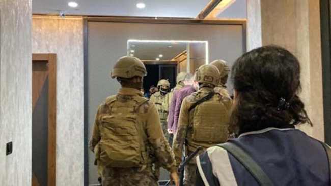 Organize suç örgütlerine şafak operasyonu: Çok sayıda gözaltı
