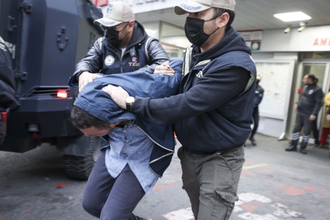 İstiklal saldırısında 17 tutuklama