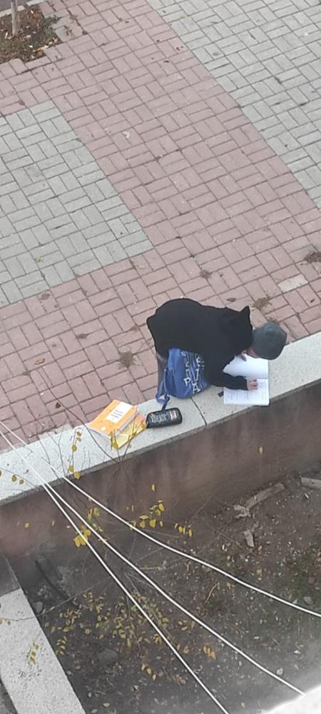 Günün fotoğrafı: Küçük çocuktan gülümseten hareket