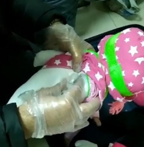 Oyuncak bebekler ile zehir sevkiyatı