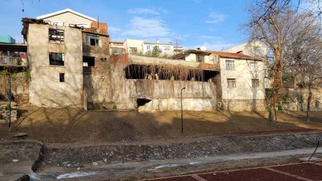 Bursa'da riskli yapılar ortadan kaldırılıyor