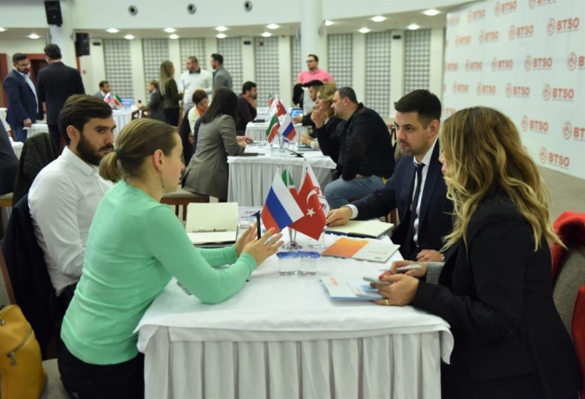 Türkiye-Tataristan iş forumu gerçekleştirildi