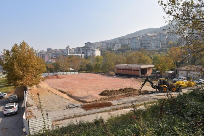 Yıldırım yeni halı sahasına kavuşacak