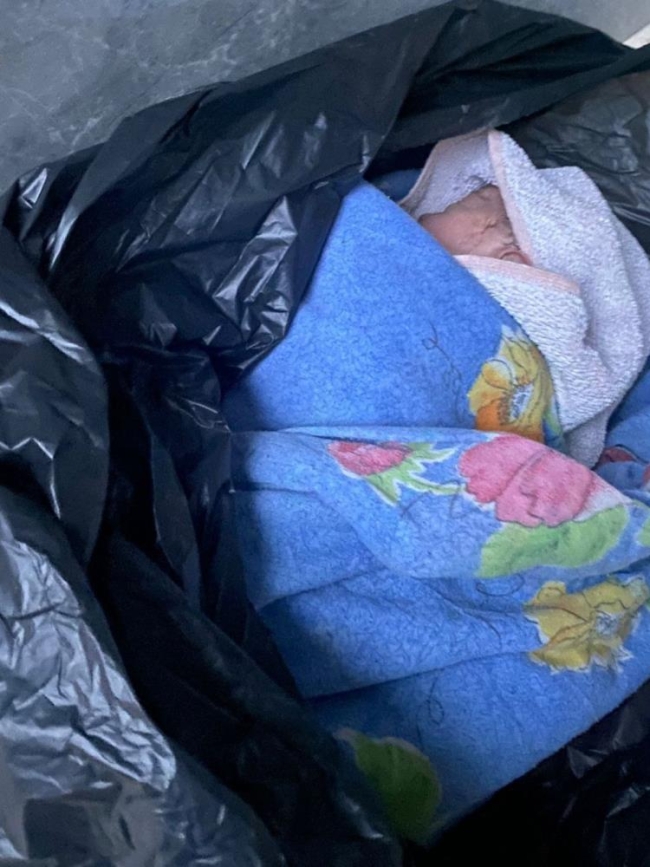 Kan donduran olay! Çöp poşetine sarılı halde bulundu