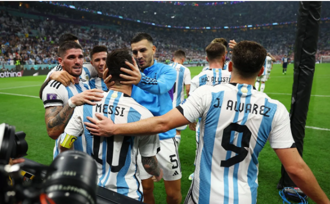Dünya Kupası'nda ilk finalist Arjantin!