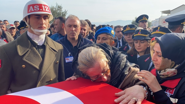 Bursalı şehit son yolculuğuna uğurlandı