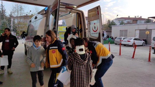 Bursa'da elektrikli bisiklet kazası: 2'si çocuk 5 yaralı