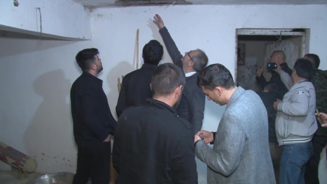 Hatay'daki depremde hasar gören evler boşaltıldı