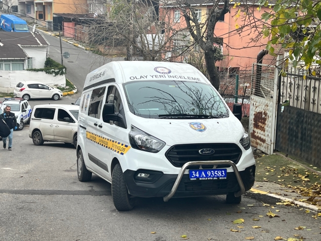Dehşete düşüren olay! 2 çocuğuyla balkondan atladı