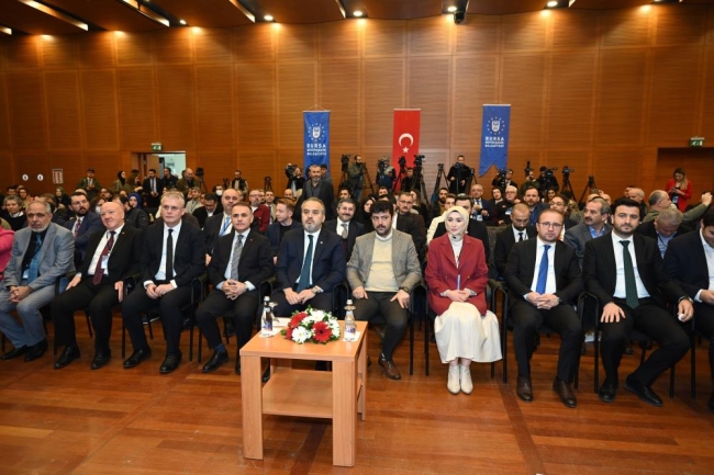 Bursa'da 'Türk Dünyası Yeni Nesil Medya Çalıştayı' yapıldı