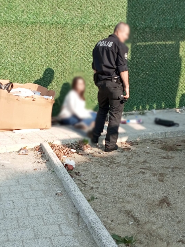 Gençlik yerlerde!