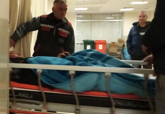 Bursa'da kamyonet, dere yatağına düştü