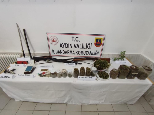 Evinden samuray kılıcı çıkan zehir taciri tutuklandı