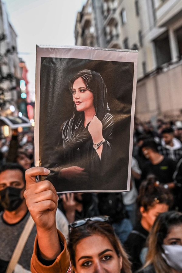Protestolarda 100. güne girildi: Geri dönüş yok!
