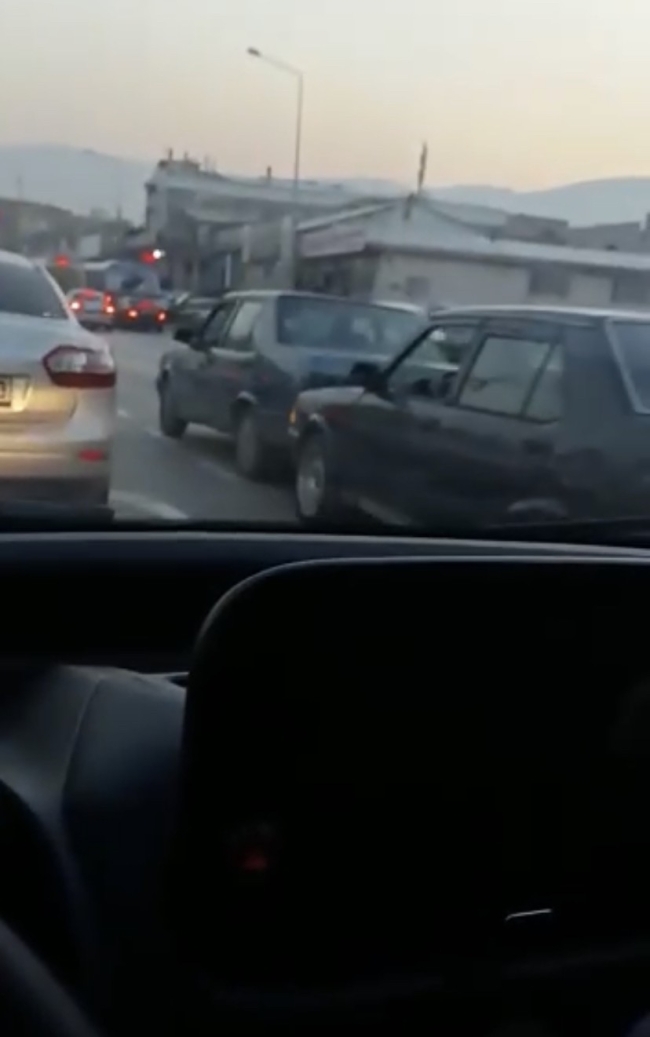 Bursa’da yaşanan tehlikeli anlar görenleri şoke etti!
