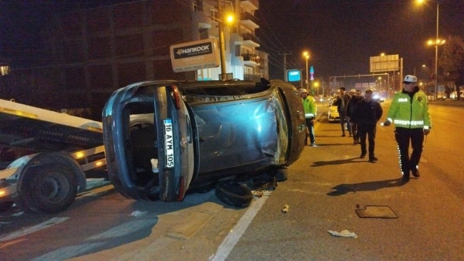 Bursa'da takla atan otomobildeki 3 kişi kayıplara karıştı