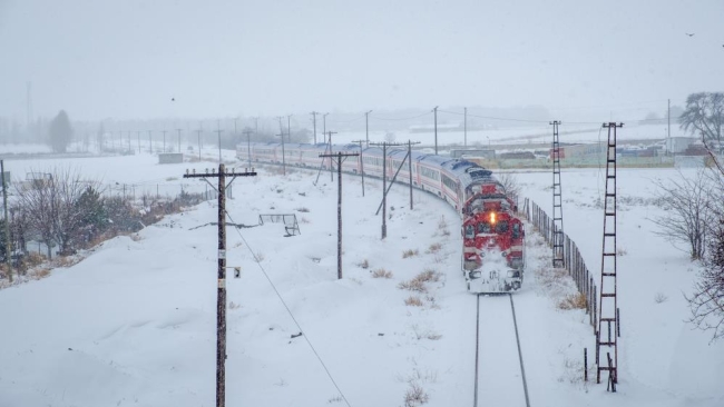 Tren sever vatandaşlara kritik duyuru
