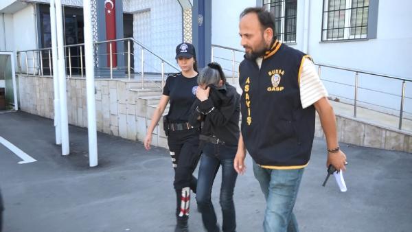 Yeğenini 'çöp ev'de odaya kilitlemişti: Teyzeye istenen ceza belli oldu