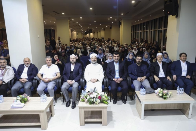 Başkan Erbaş, Mekke’de bulunan vatandaşlarla buluştu