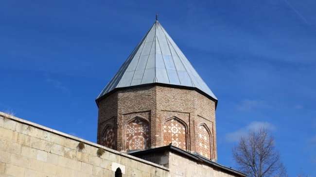 Dünya'nın en eski hastanelerinden: 806 yıldır tüm heybetiyle ayakta
